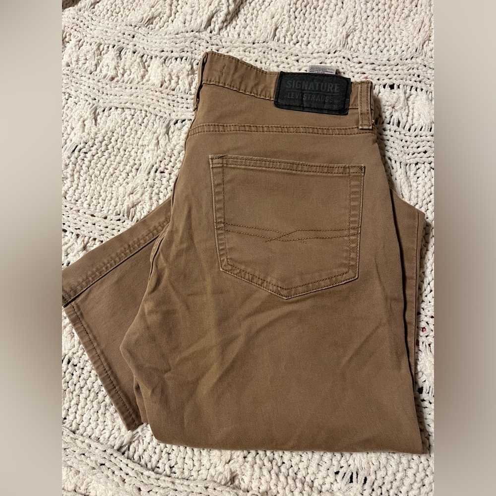 Signature by Levi Strauss Brown athletic fit Jeans